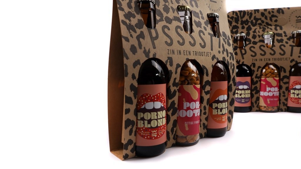 PindaPils Geschenk verpakking brouwerij de Werf 2 pornoblond 1 pornootje Per 8