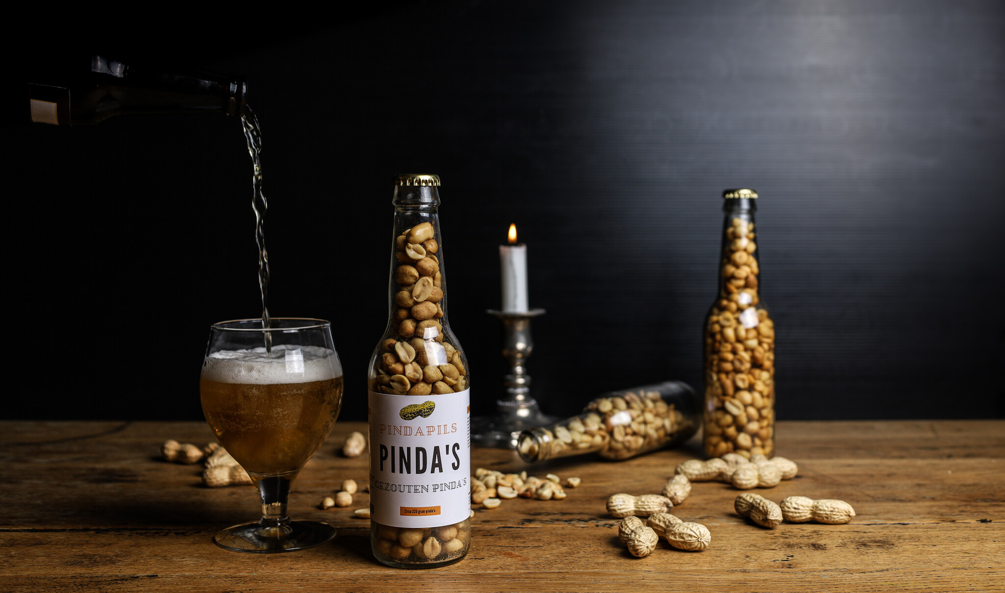 PindaPils Geschenk verpakking brouwerij de Werf 2 pornoblond 1 pornootje Per 8