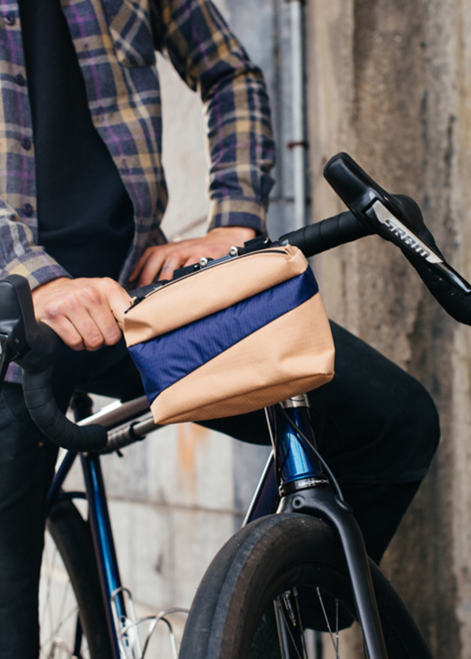 Susan Bijl Susan Bijl - Bum Bag (FOREVER) Camel & Navy