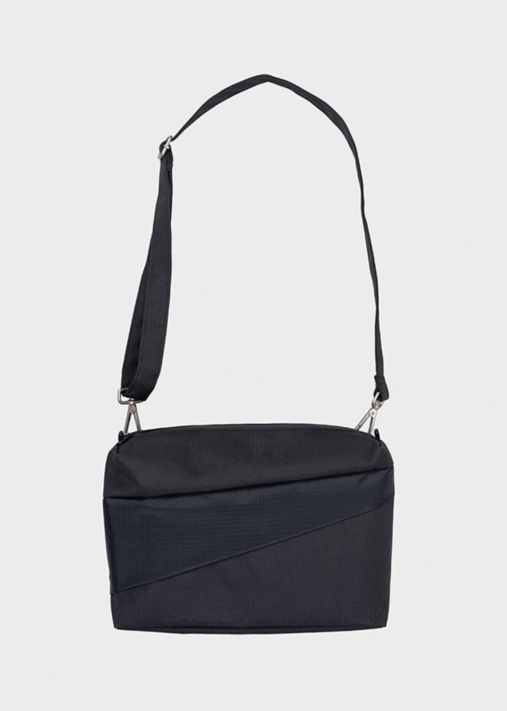 Susan Bijl Susan Bijl - Bum Bag (RECOLLECTION) Black & Black