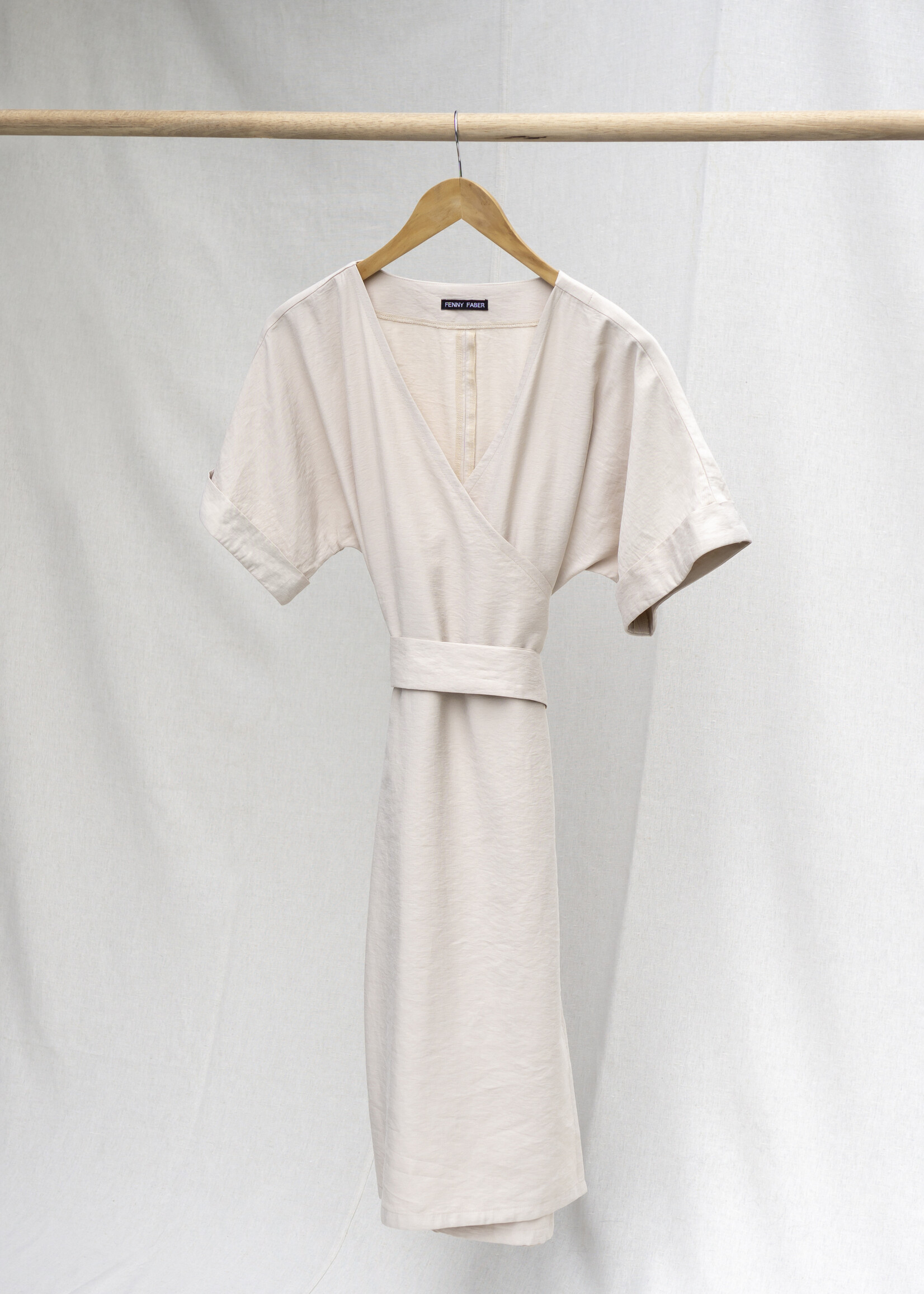 Fenny Faber Fenny Faber - Wikkeljurk geweven kimonomouw - Ecru