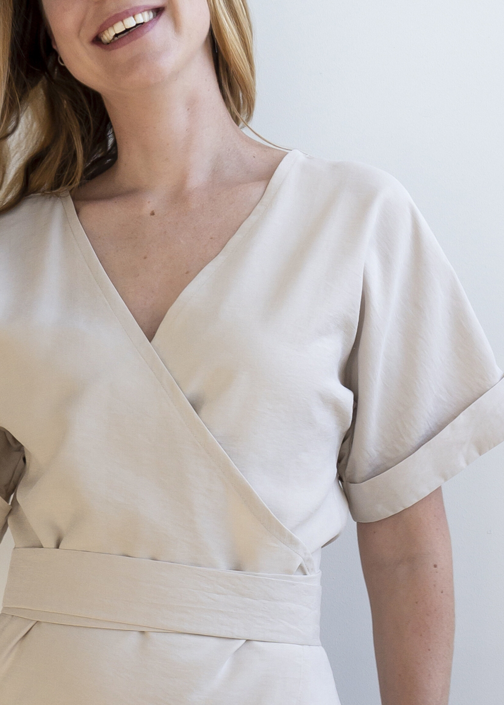 Fenny Faber Fenny Faber - Wikkeljurk geweven kimonomouw - Ecru