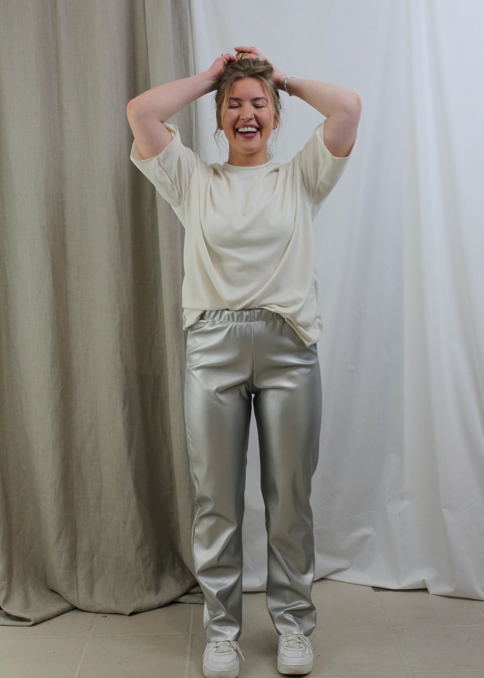 Mooz Mooz - Faux Leather Pants - Silver