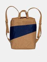 Susan Bijl Susan Bijl - The New Backpack - Camel & Navy (FOREVER)