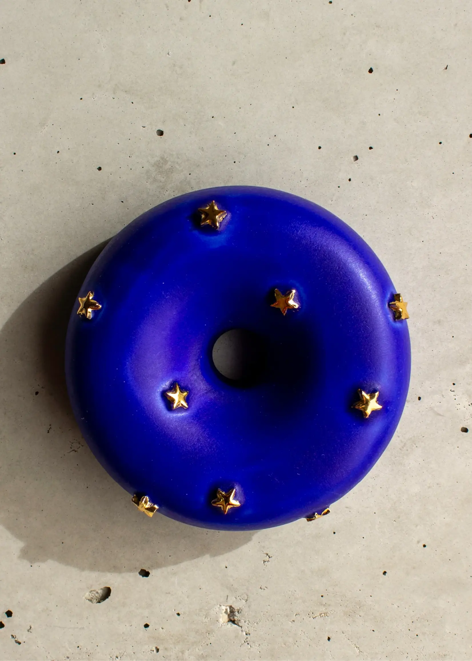 Aesthetic Studios Aesthetic Studios - Donut