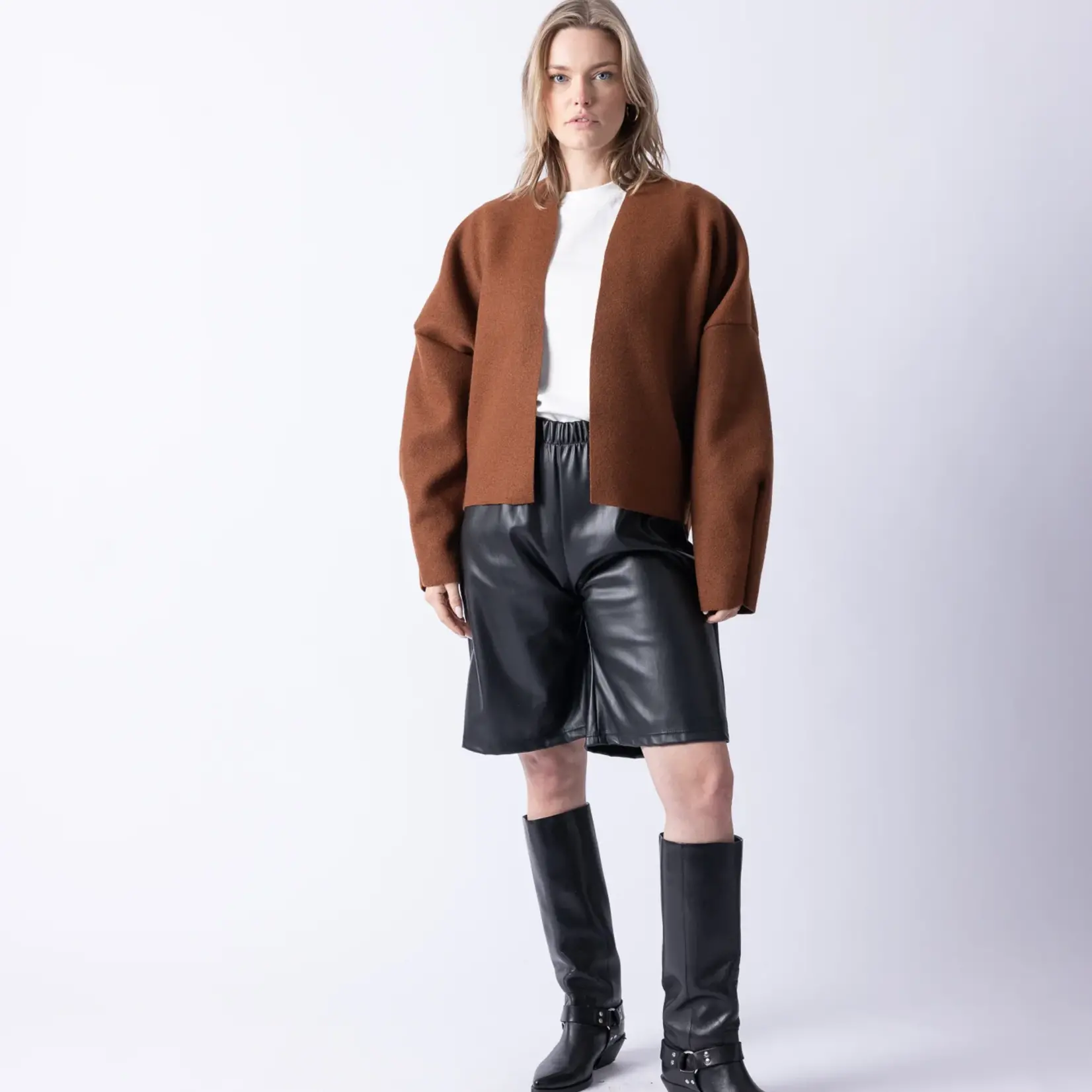 Cé Cé - Bomber Short - Bruin