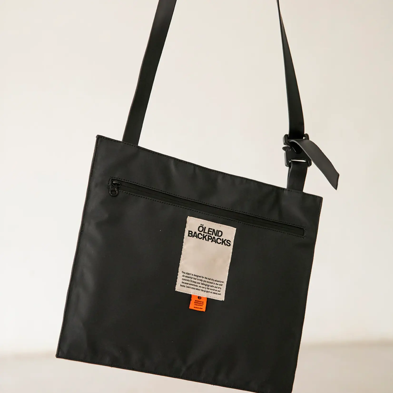 Ölend Ölend - SPU 1432 (13" + 14" laptop) - Zwart