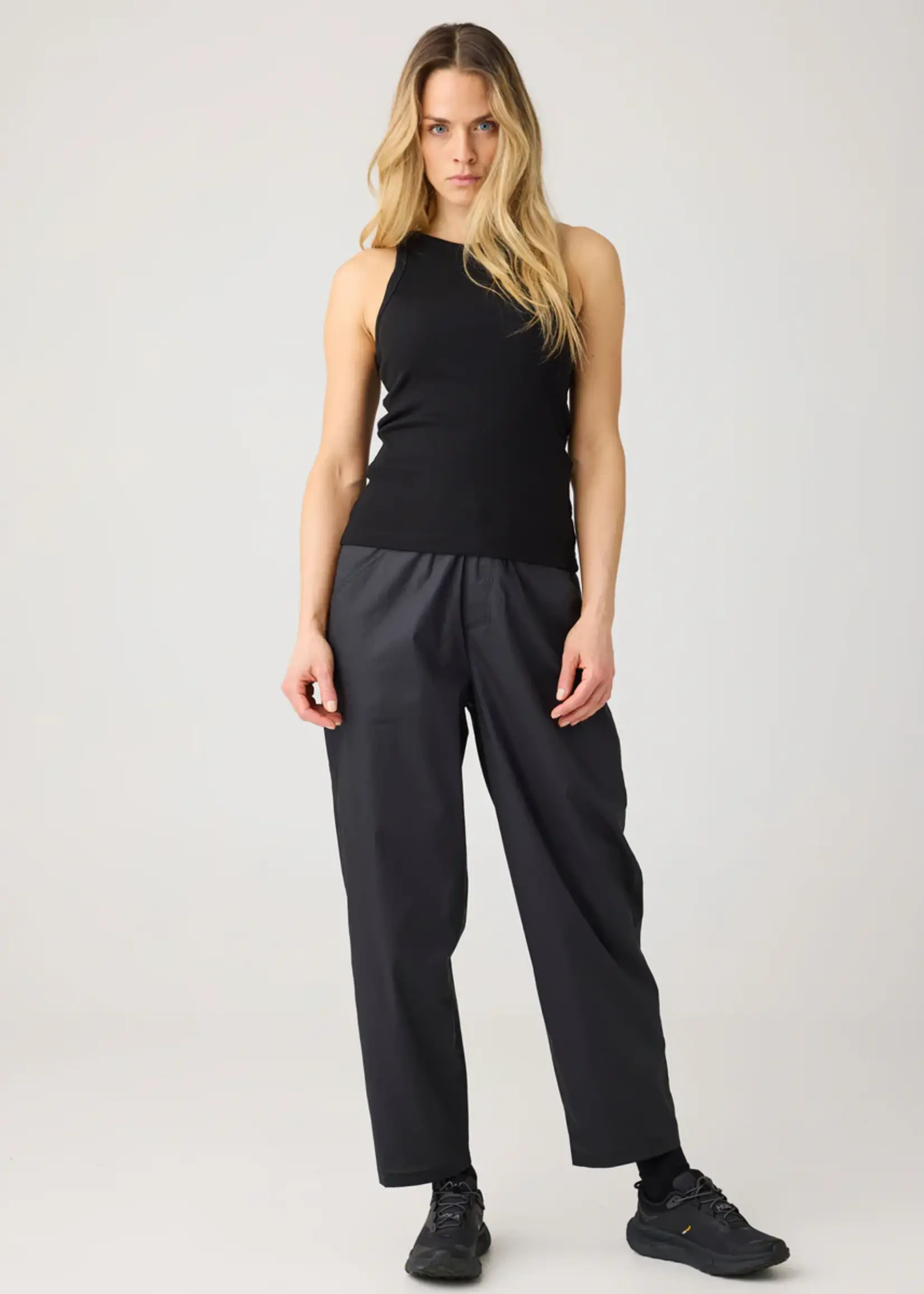 KnowledgeCotton Apparel KnowledgeCotton Apparel - Racer rib top - Black Jet