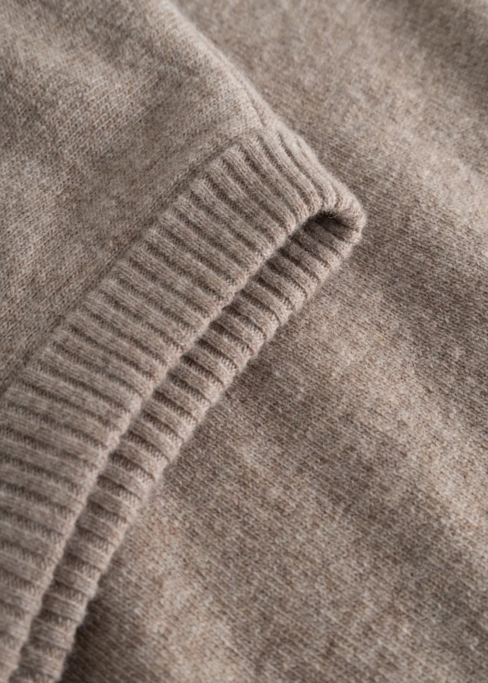 KnowledgeCotton Apparel KnowledgeCotton Apparel - Lambswool vest - Kelp Melange