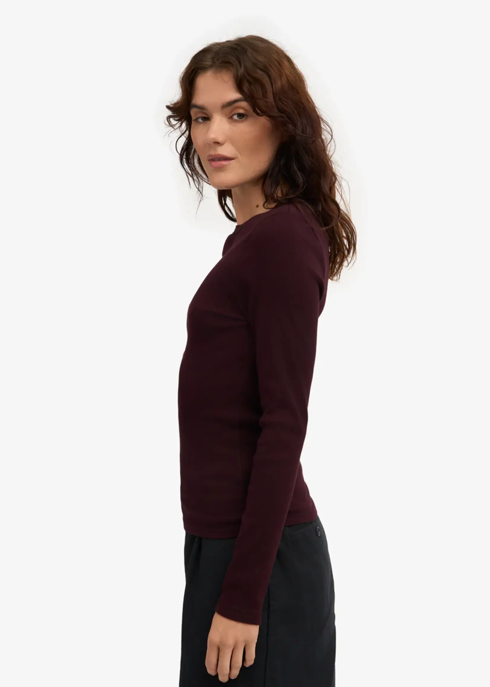 Colorful Standard Colorful Standard - Women Organic Rib Long Sleeve - Oxblood Red