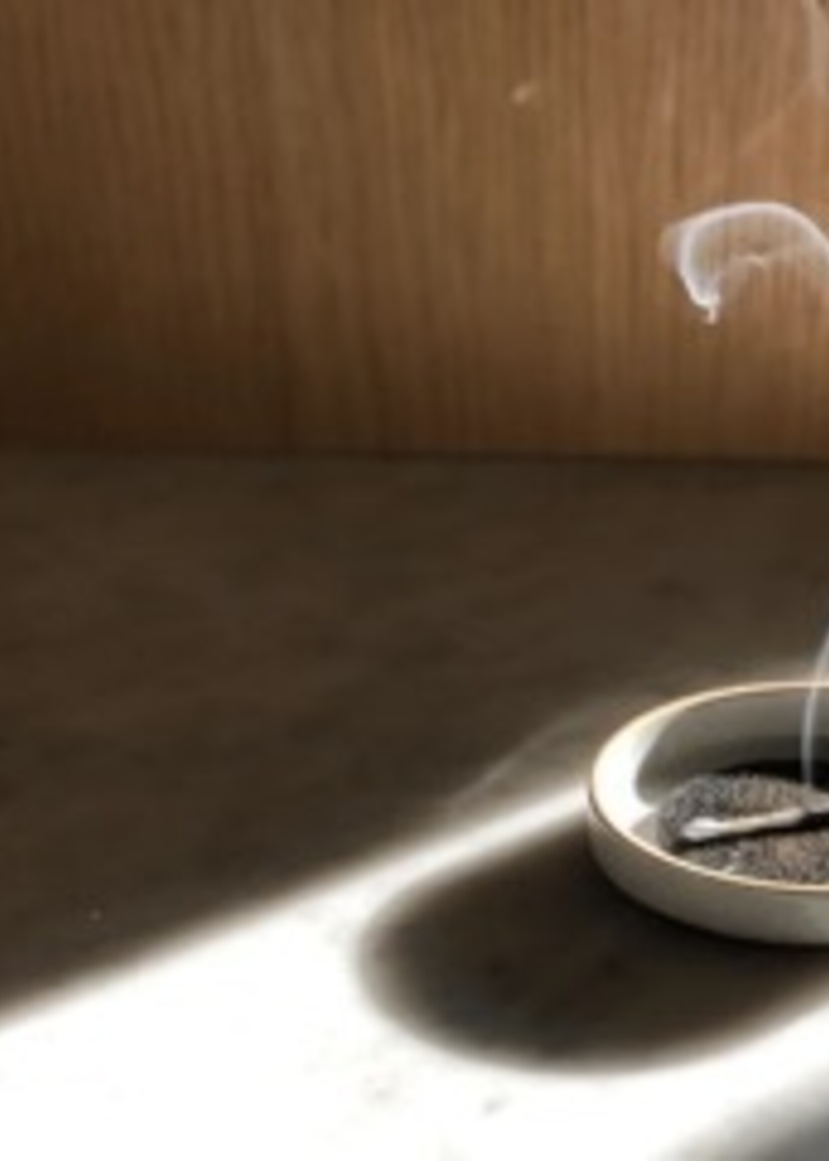 Hibi Hibi - Aroma Lucifers - 006. Citronella