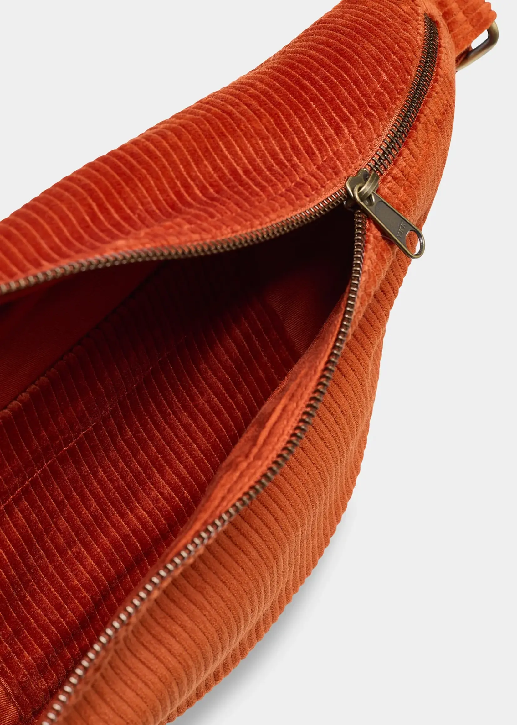 Hindbag Hindbag - Sasha Fanny Pack - Velvet Rust