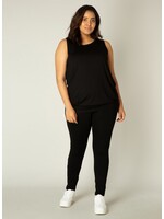 Base Level Curvy Base Level Curvy Yasmina 7000032