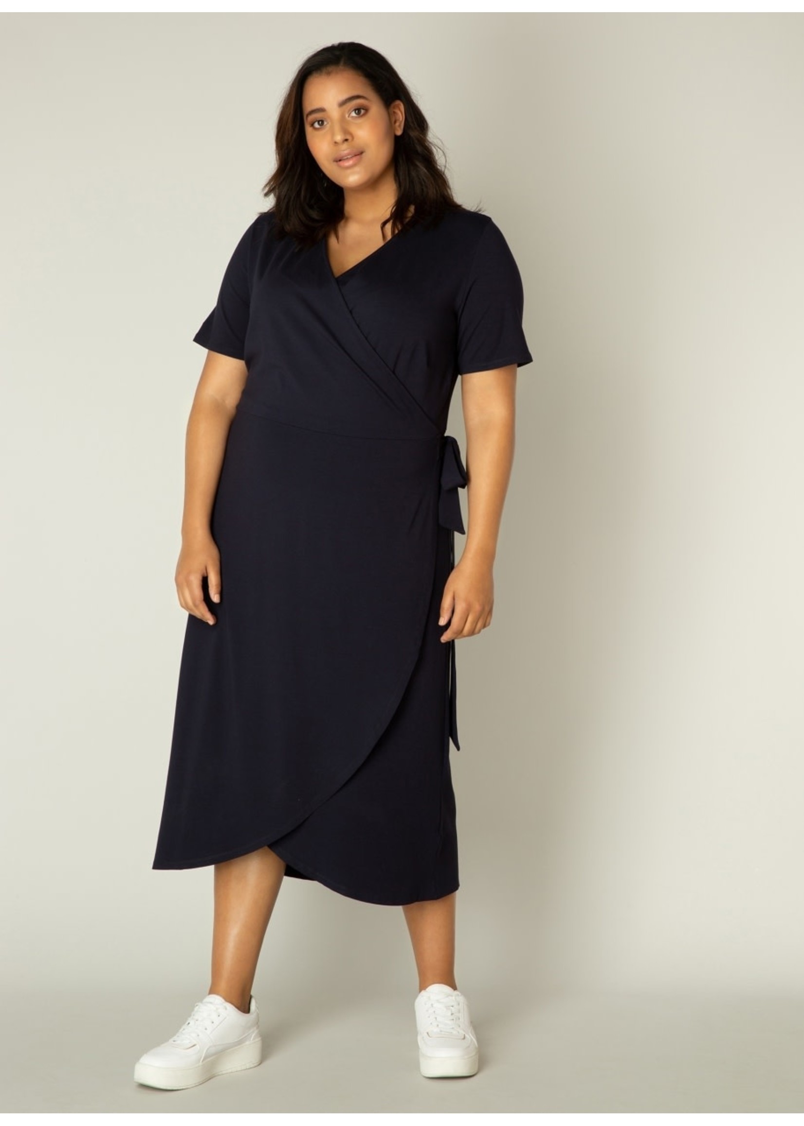 Base Level Curvy Base Level Curvy Abbie 7000034