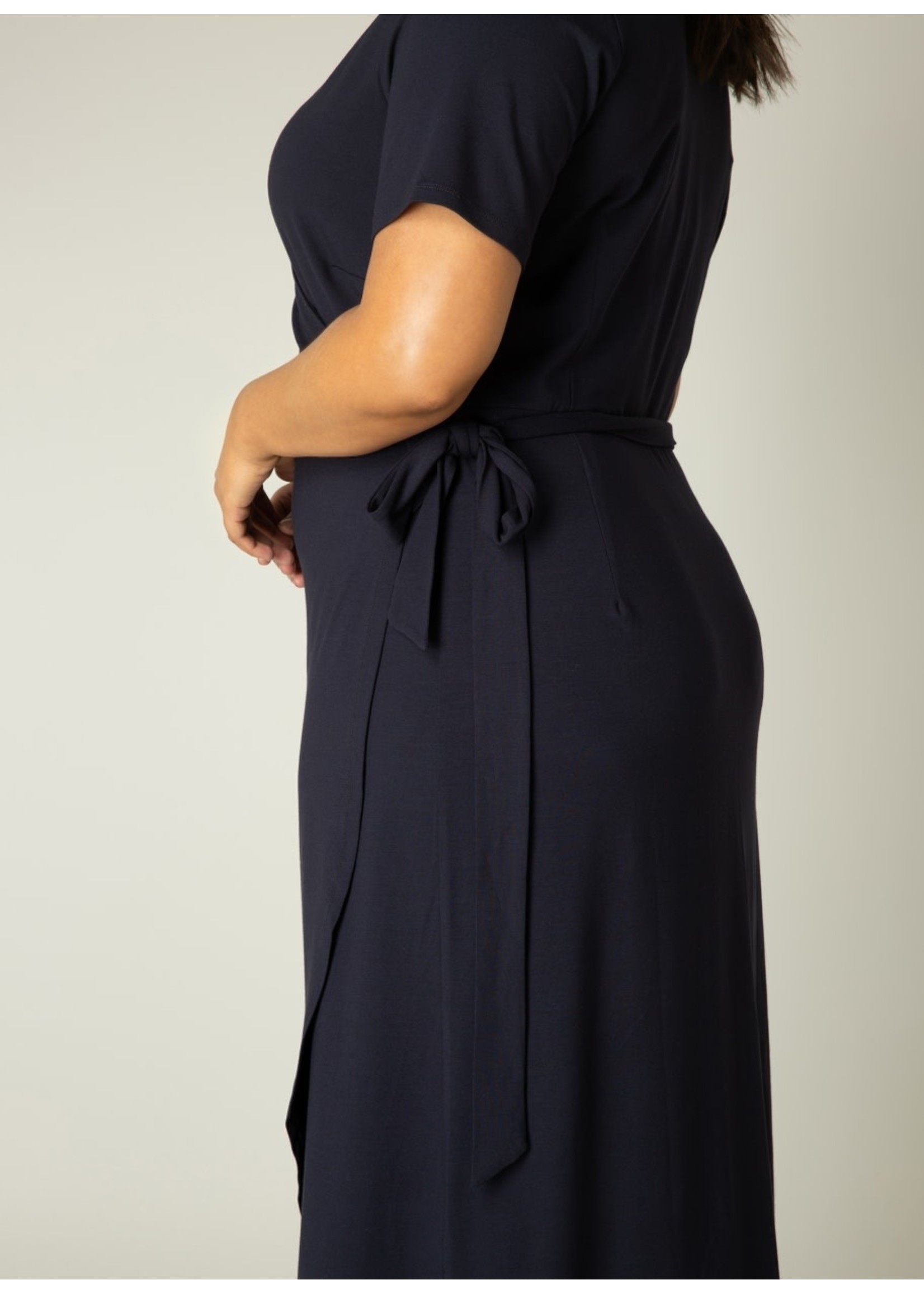 Base Level Curvy Base Level Curvy Abbie 7000034