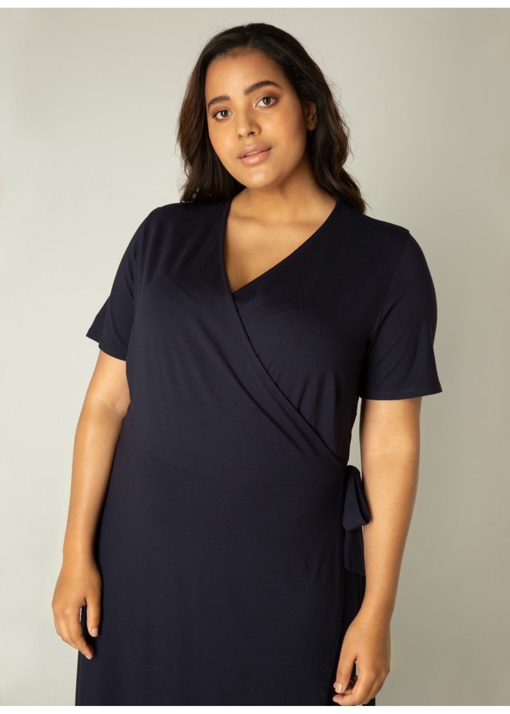 Base Level Curvy Base Level Curvy Abbie 7000034