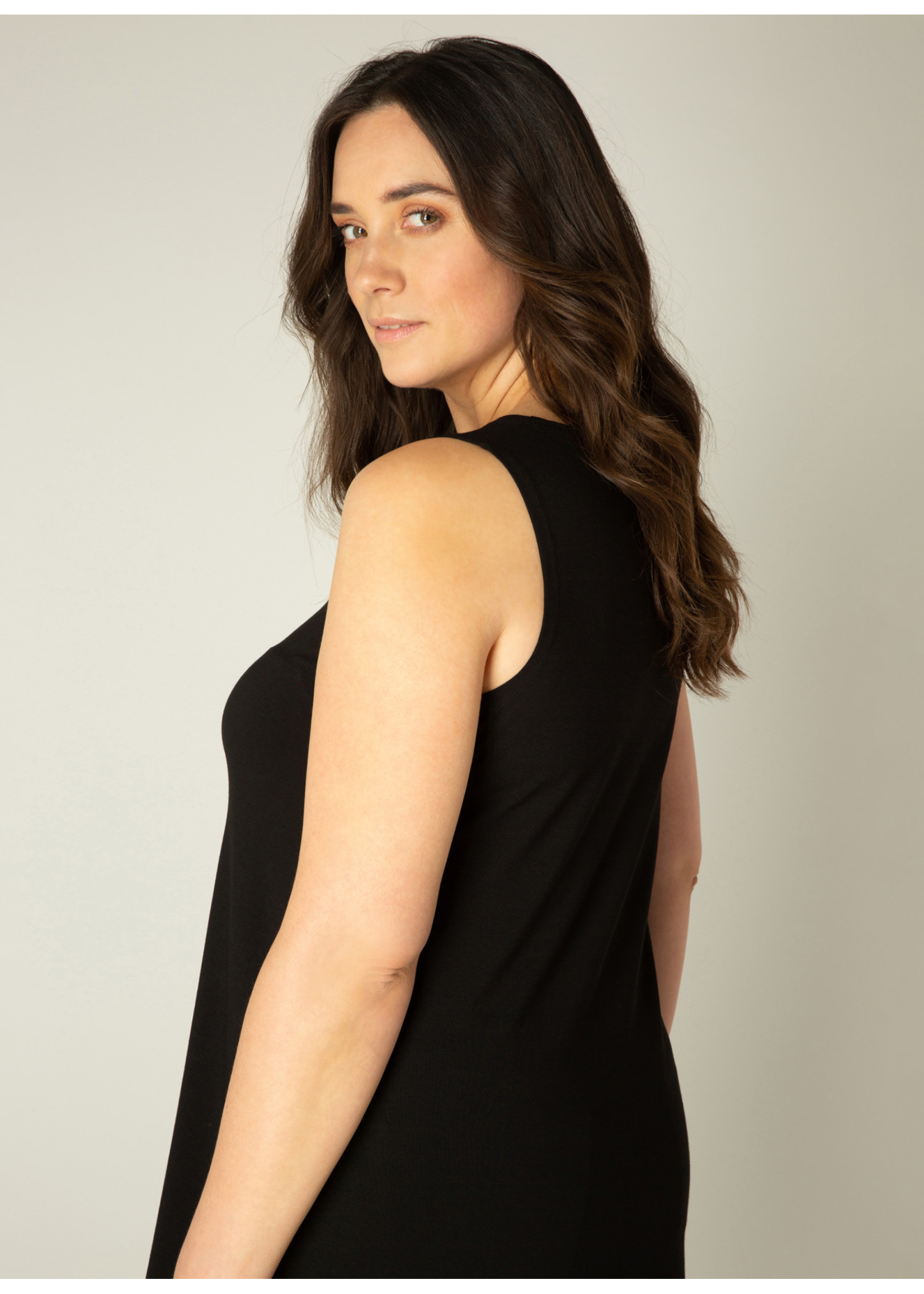Base Level Curvy Base Level Curvy Abbigail 7000002