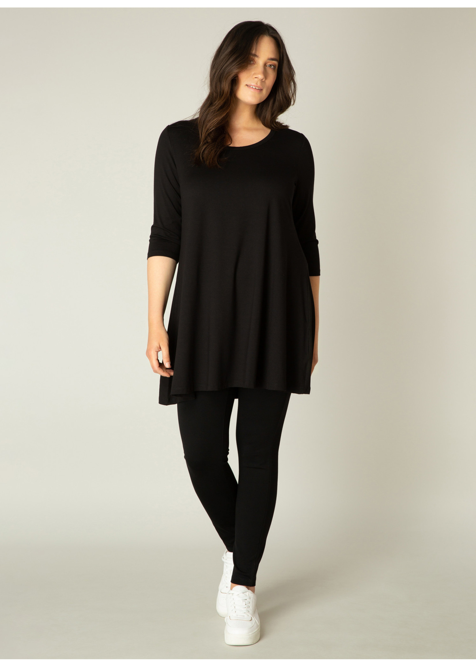 Base Level Curvy Base Level Curvy Aria 7000029