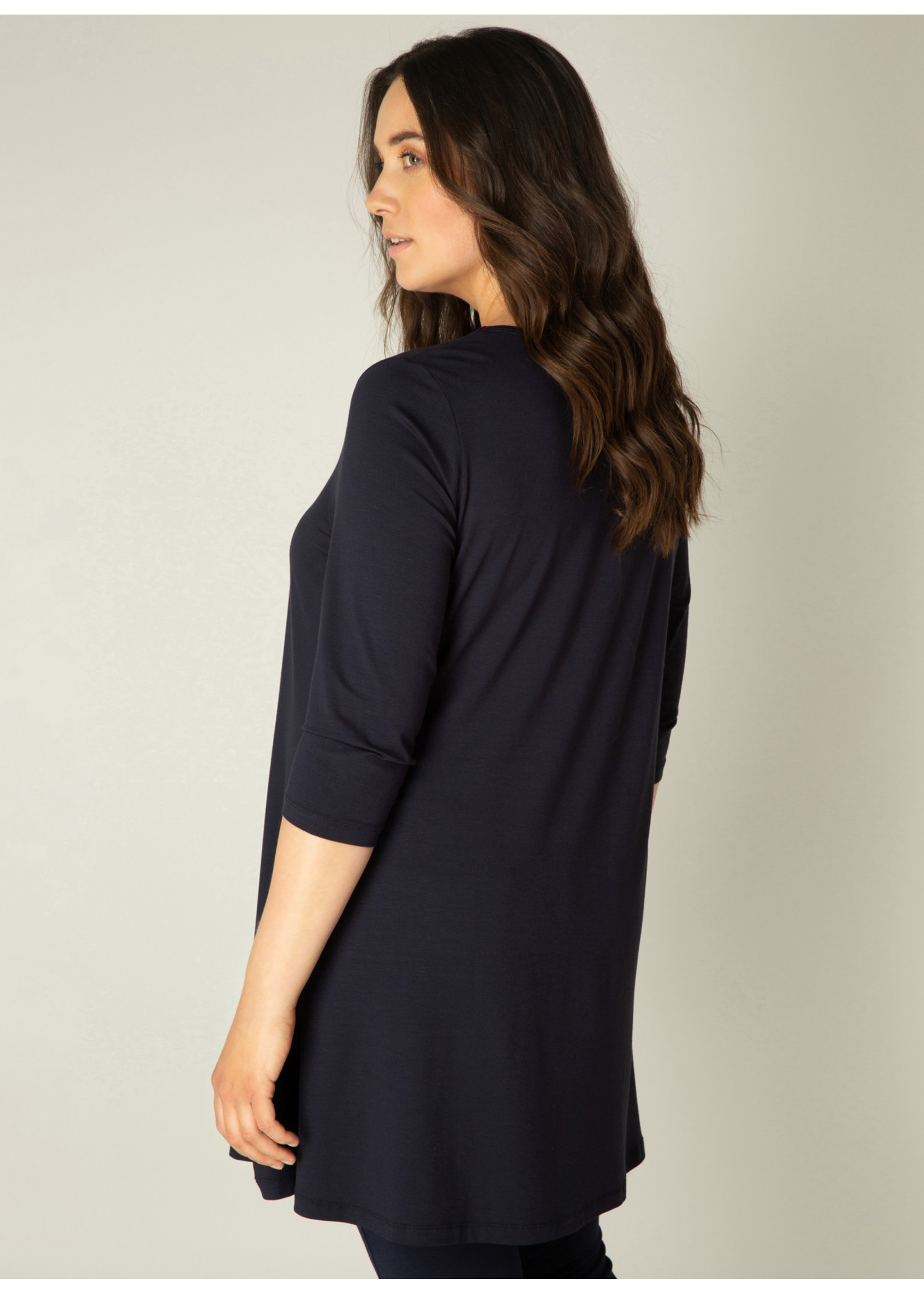 Base Level Curvy Base Level Curvy Aria 7000029