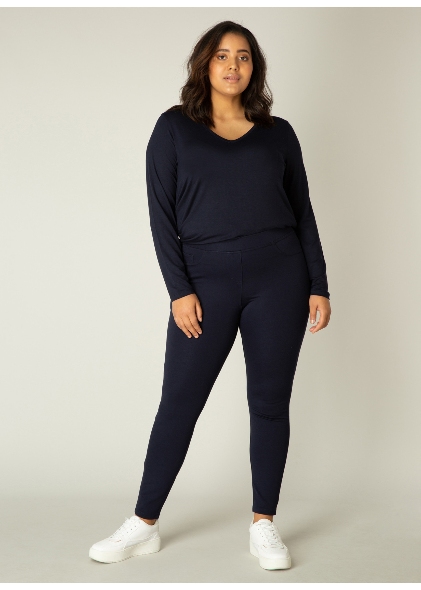 Base Level Curvy Base Level Curvy Arnika 7000005