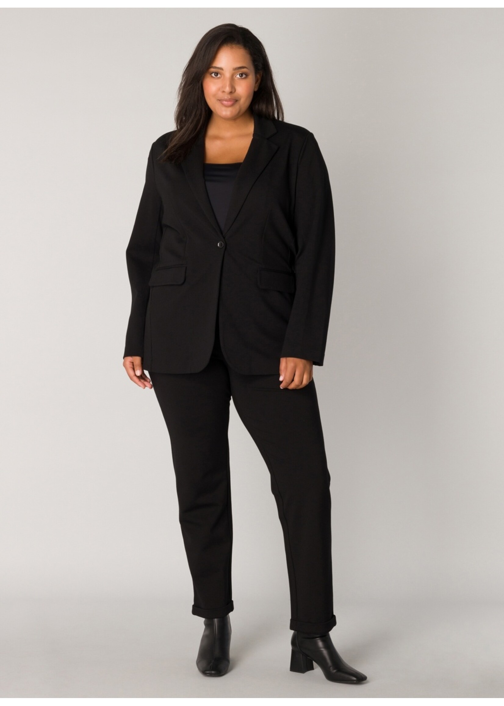 Base Level Curvy Base Level Curvy Yacey 7000080