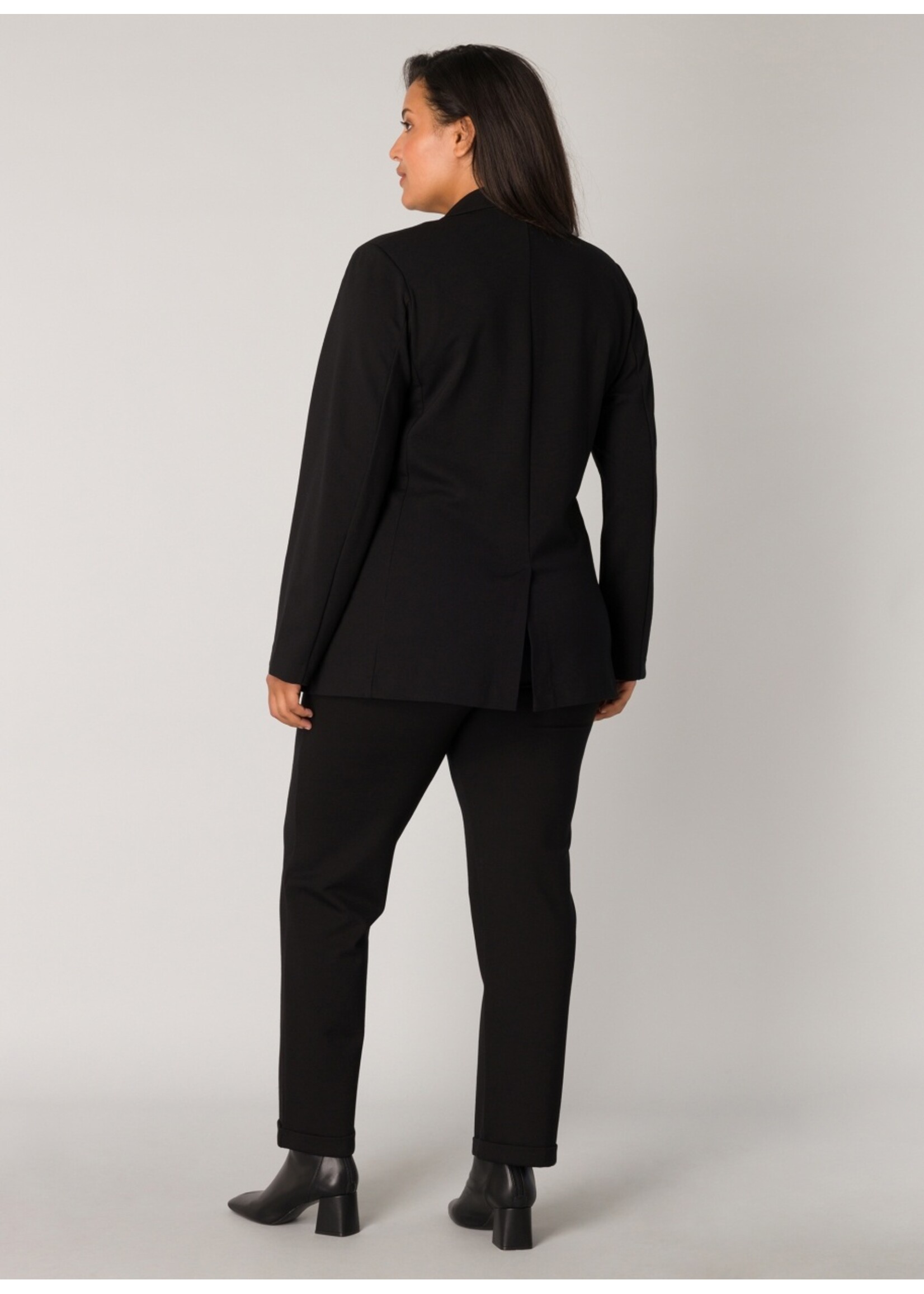 Base Level Curvy Base Level Curvy Yacey 7000080