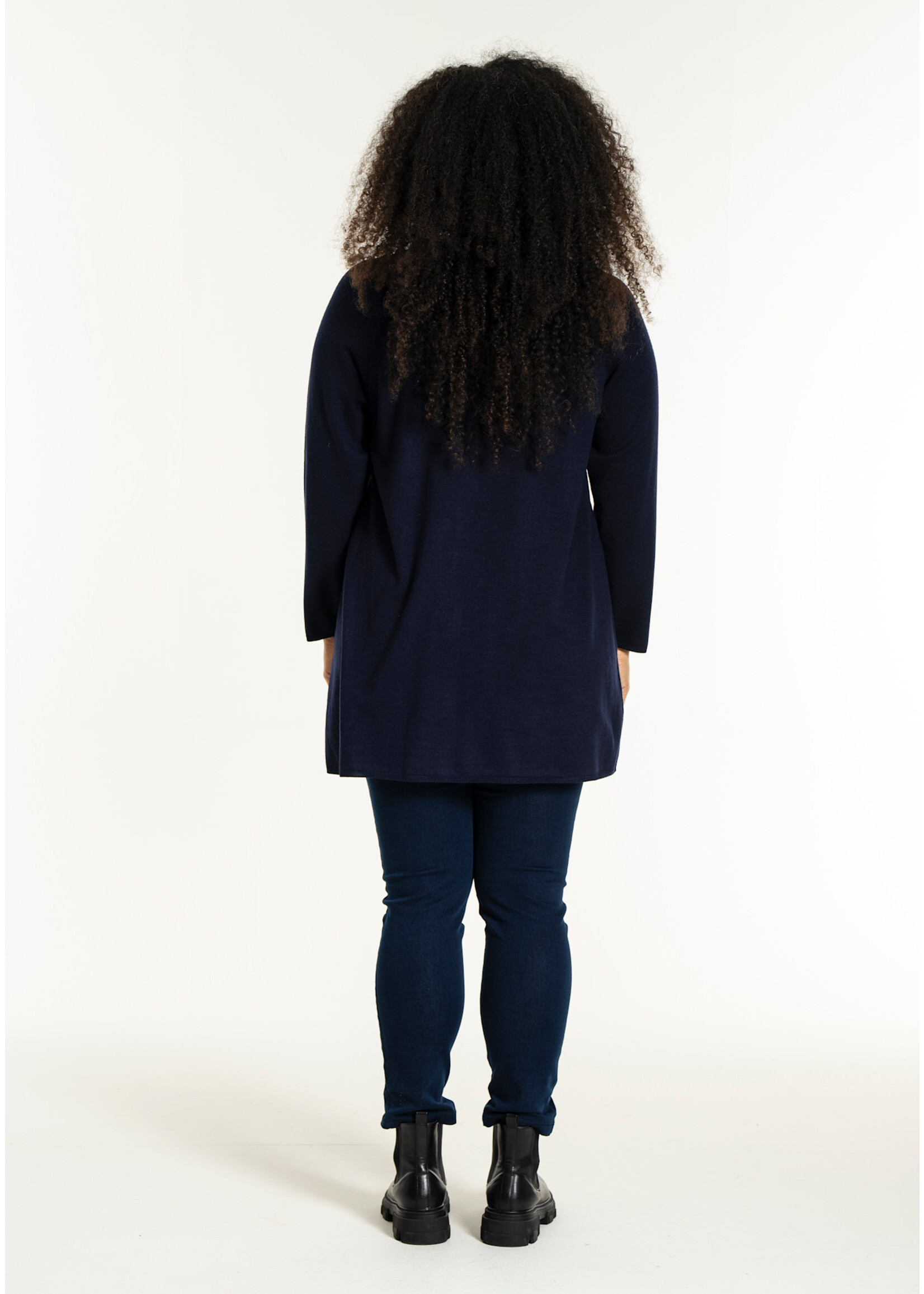 Studio Studio S255803 25.2.2