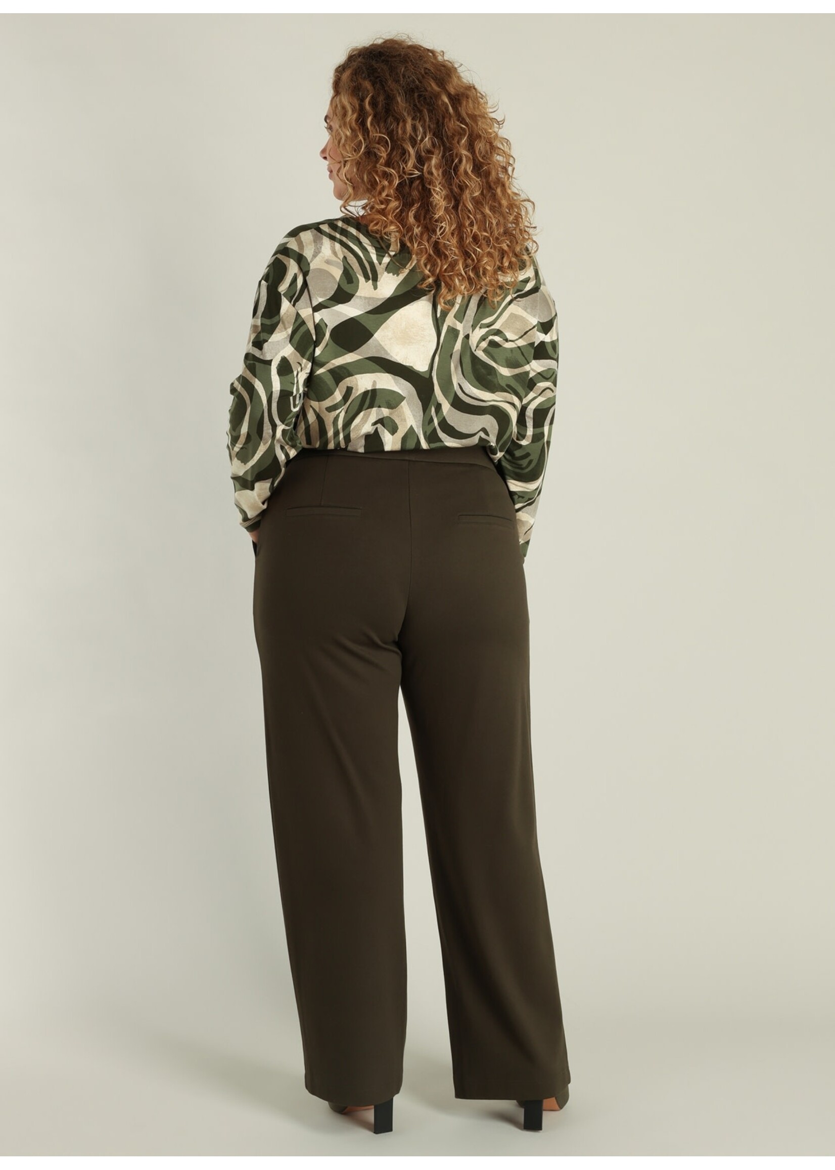 Yest Curve Yesta A005860 Nadeche L32 25.2.2