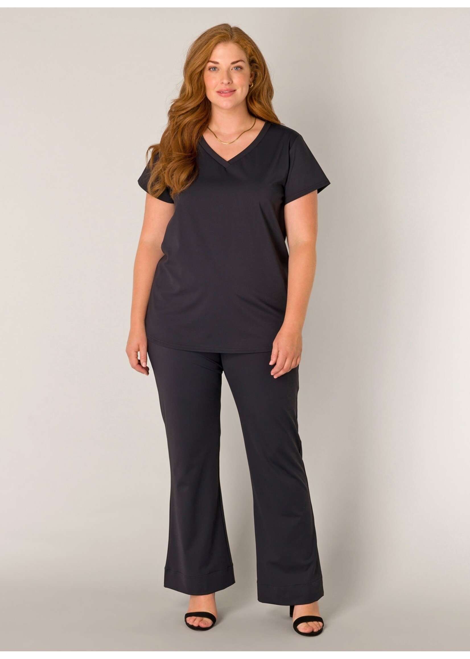 Base Level Curvy Base Level Curvy Lilly 7000114