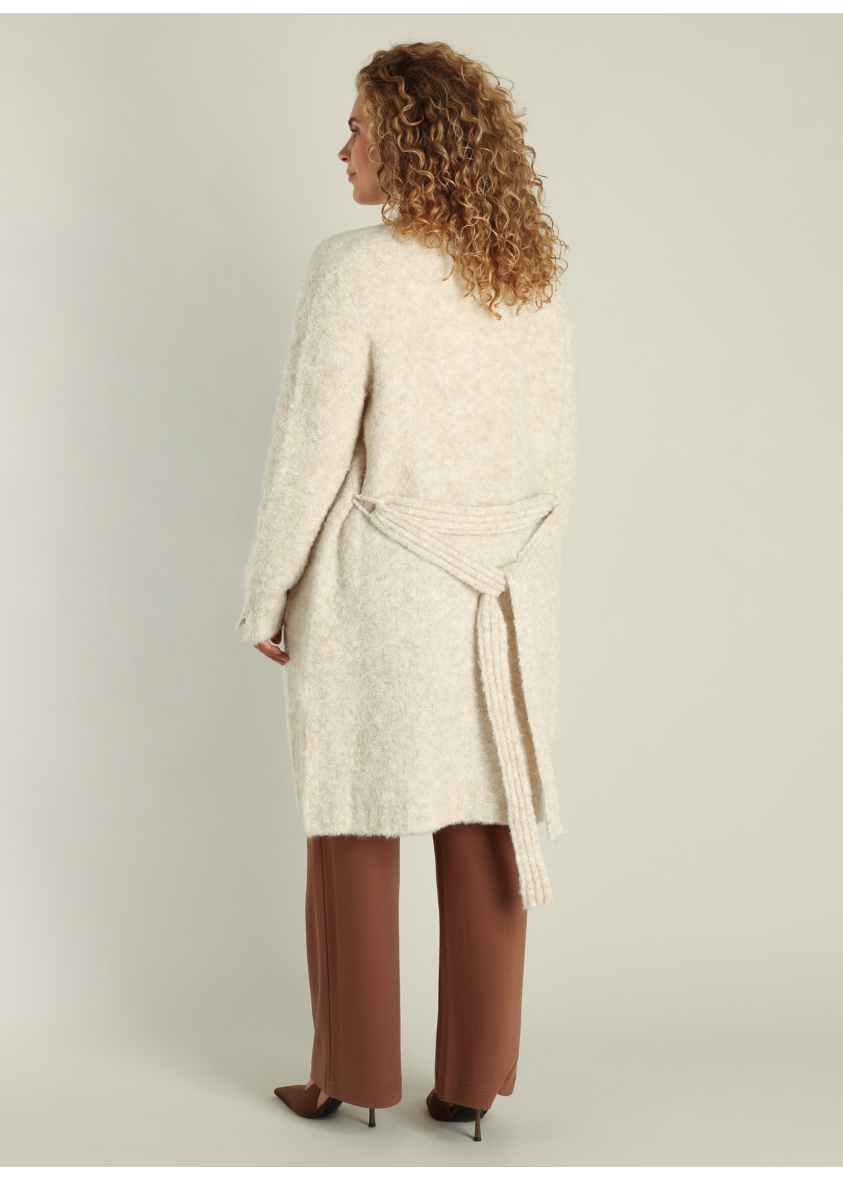 Yest Curve Yesta A005849 25.2.2