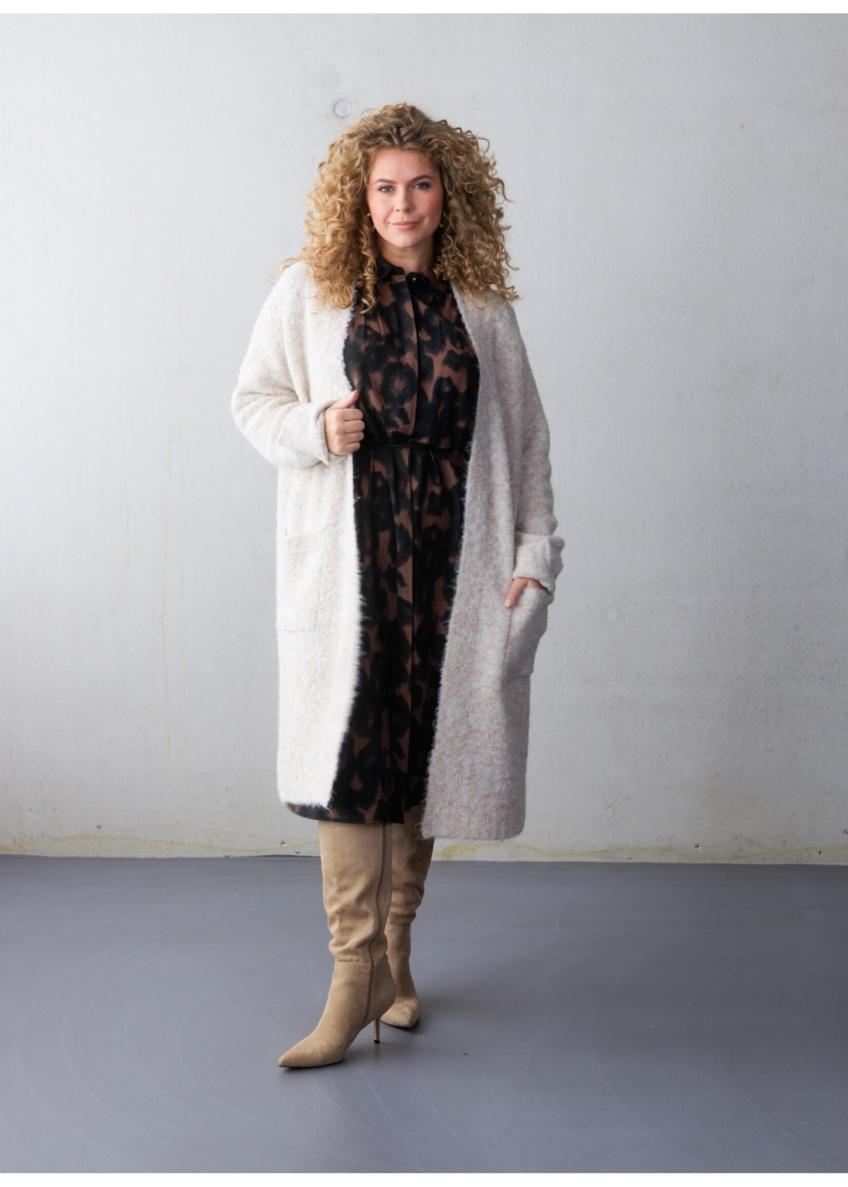 Yest Curve Yesta A005849 25.2.2