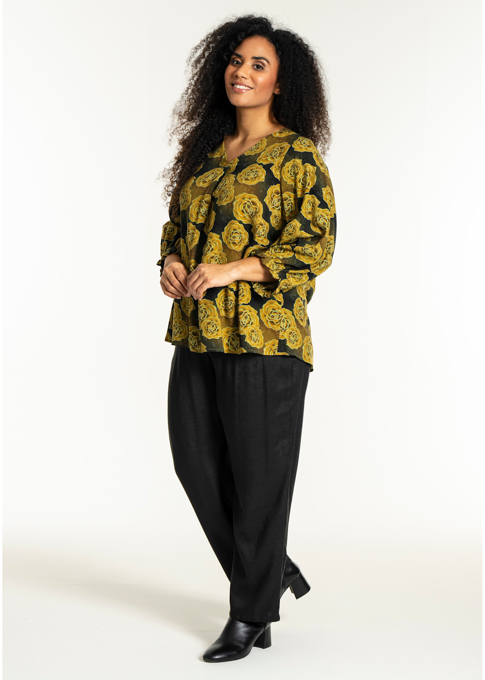 Studio Studio S255808 25.2.2