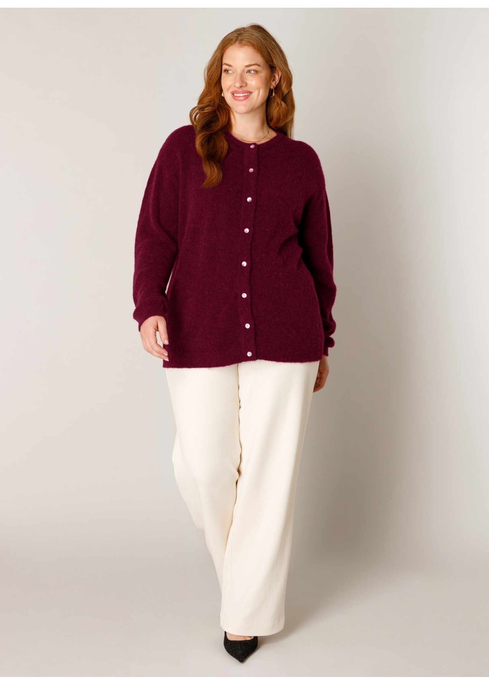 Base Level Curvy Base Level Curvy Yulia 7000122 26.2.1