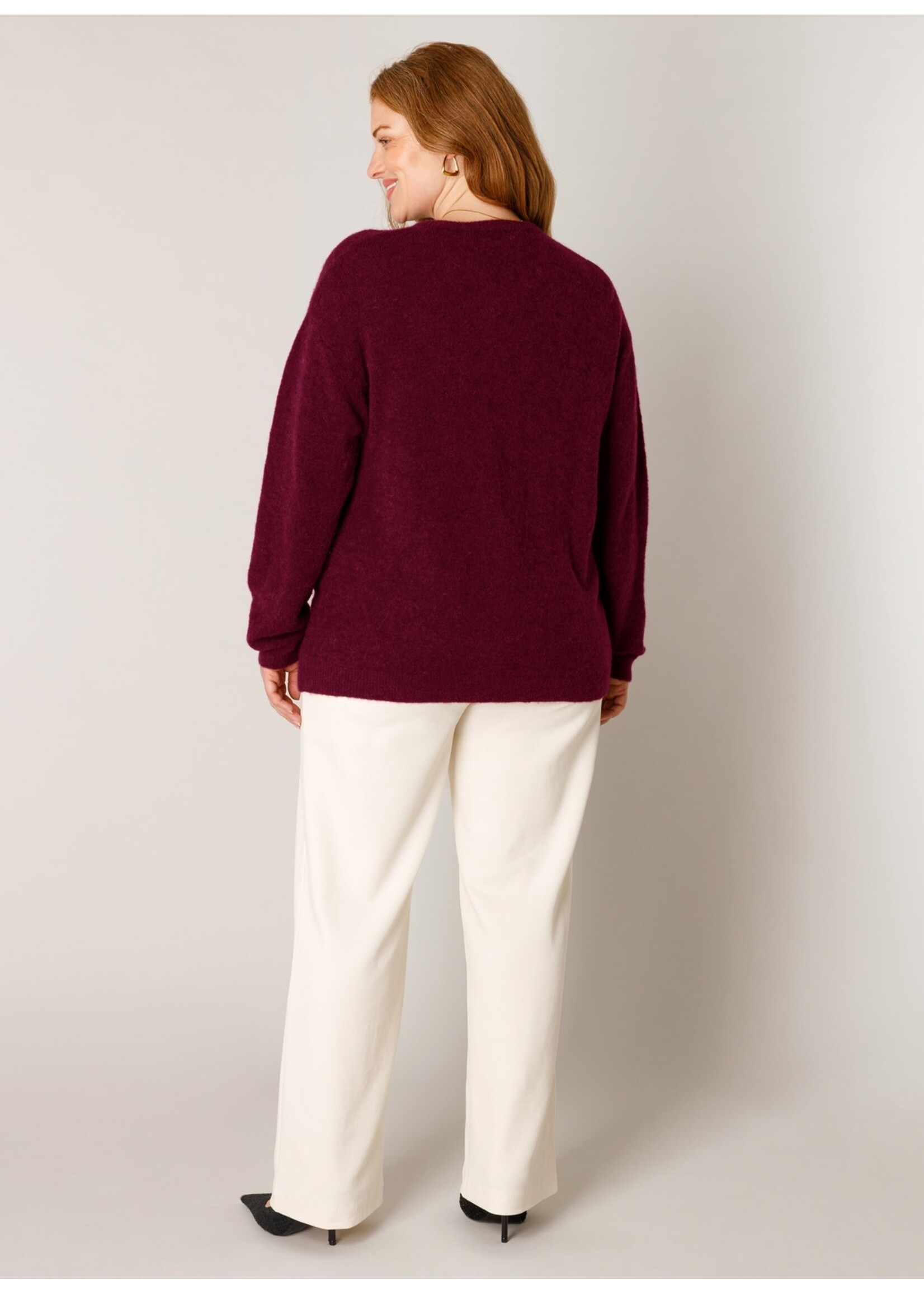 Base Level Curvy Base Level Curvy Yulia 7000122 26.2.1