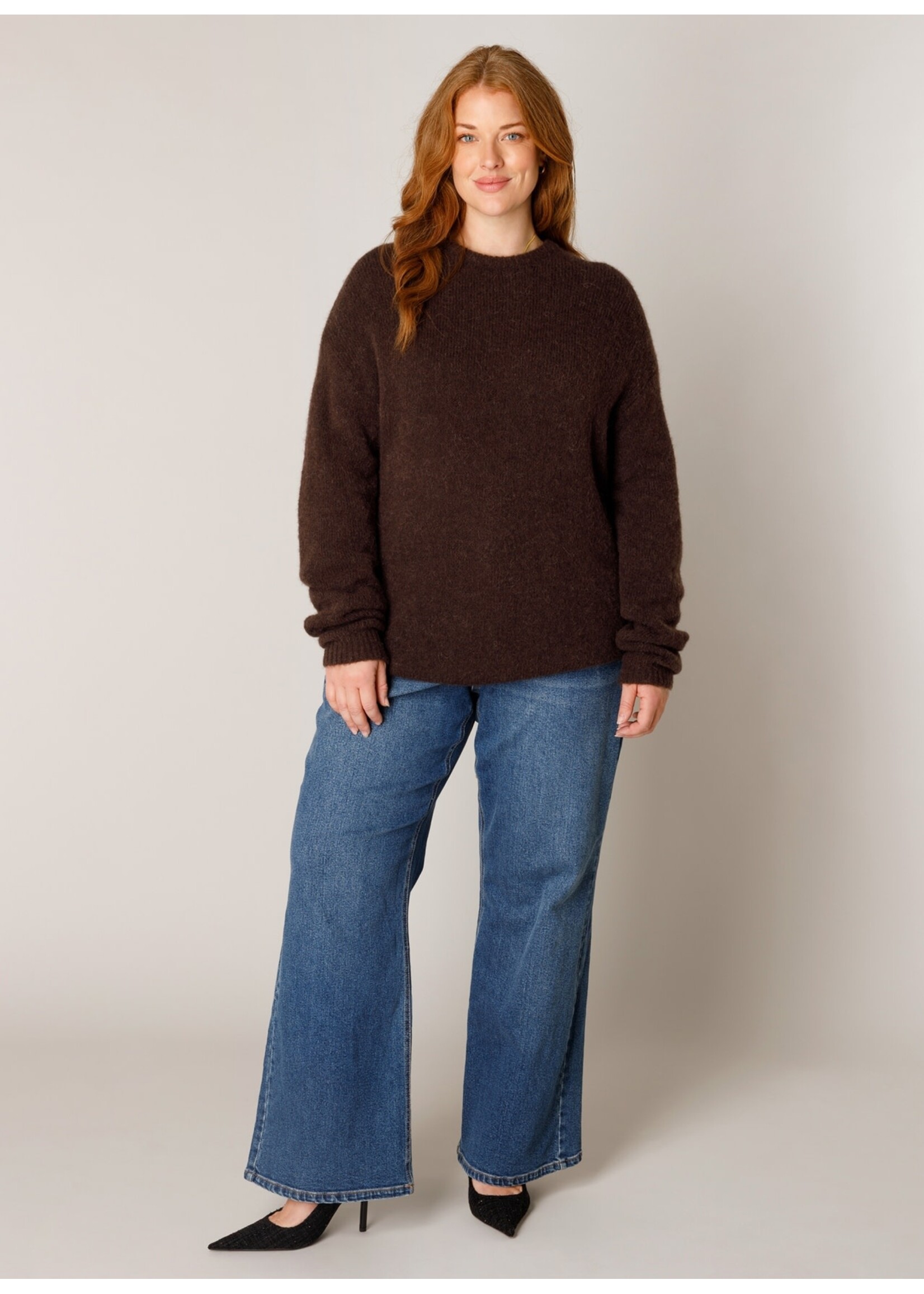 Base Level Curvy Base Level Curvy Yanara7000121 26.2.1