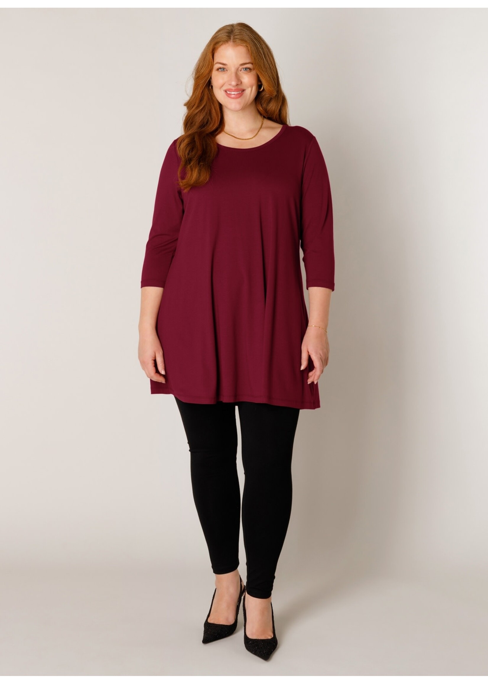 Base Level Curvy Base Level Curvy Aria 7000029 26.2.1