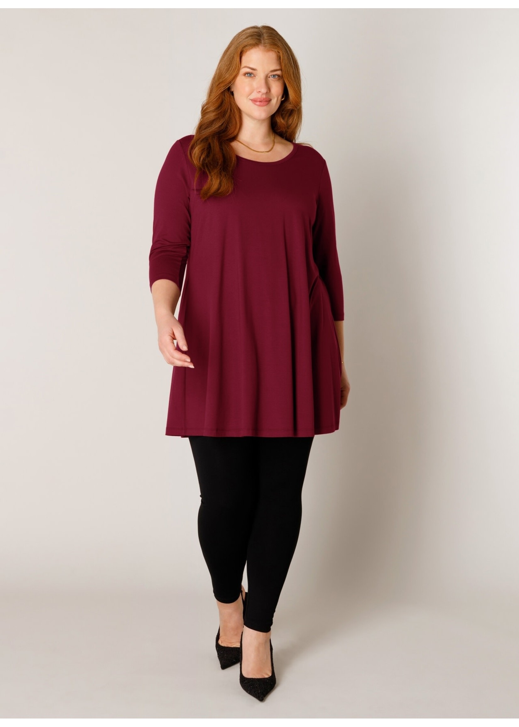 Base Level Curvy Base Level Curvy Aria 7000029 26.2.1