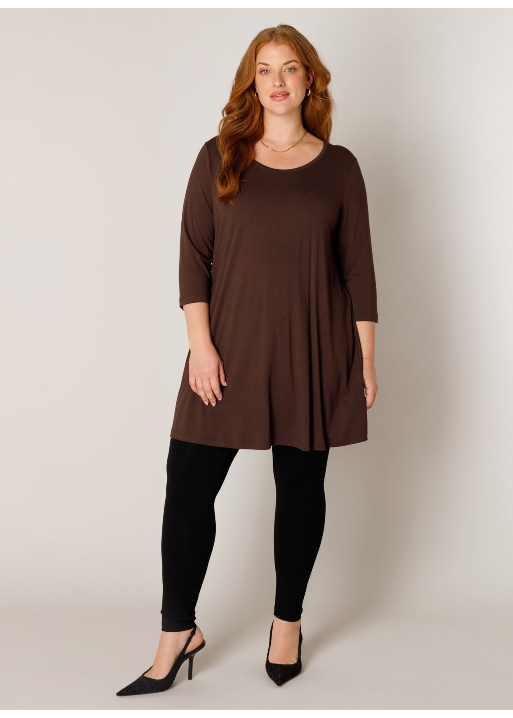 Base Level Curvy Base Level Curvy Aria 7000029 26.2.1
