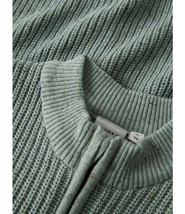 name it Trui met rits Norman groen