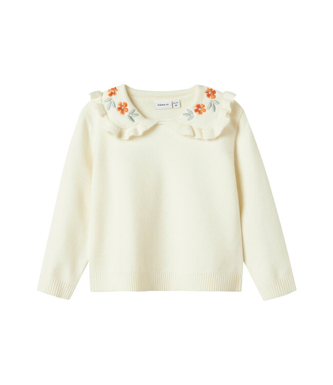 name it Knit Nelinda met bloemig kraagje ecru