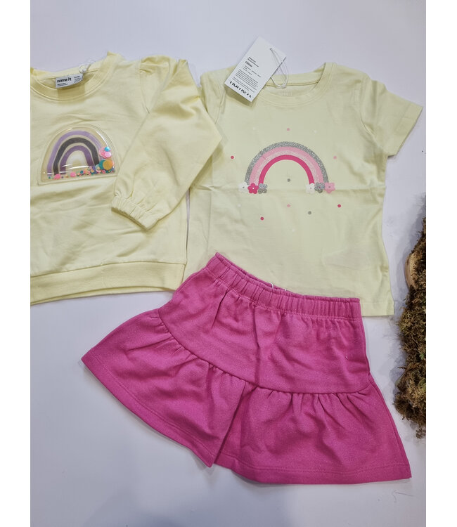 name it Sweater met regenboog geel