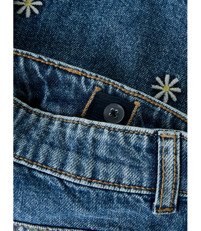 name it Jeans Short Daisy's