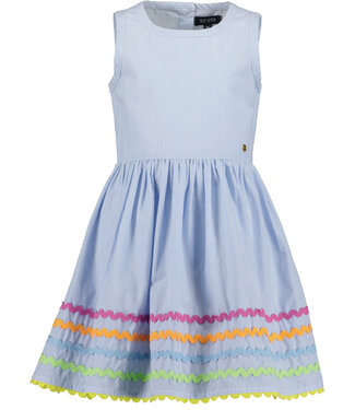 Blue Seven Jurk lichtblauw Jolien zigzag lijn