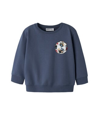name it Sweater Louie Voetbal blauw