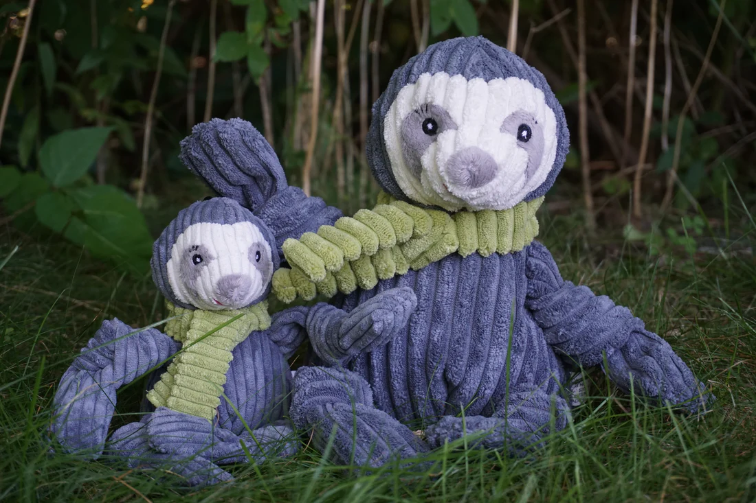 hugglehounds-seb-sloth-knottie-luiaard