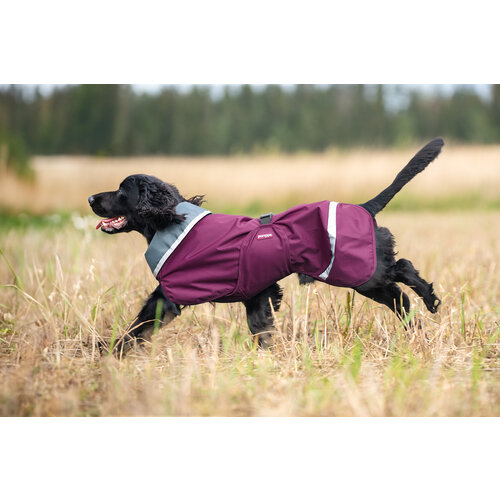 Pomppa SadePomppa Plum, duurzame lichtgewicht regenjas voor de hond