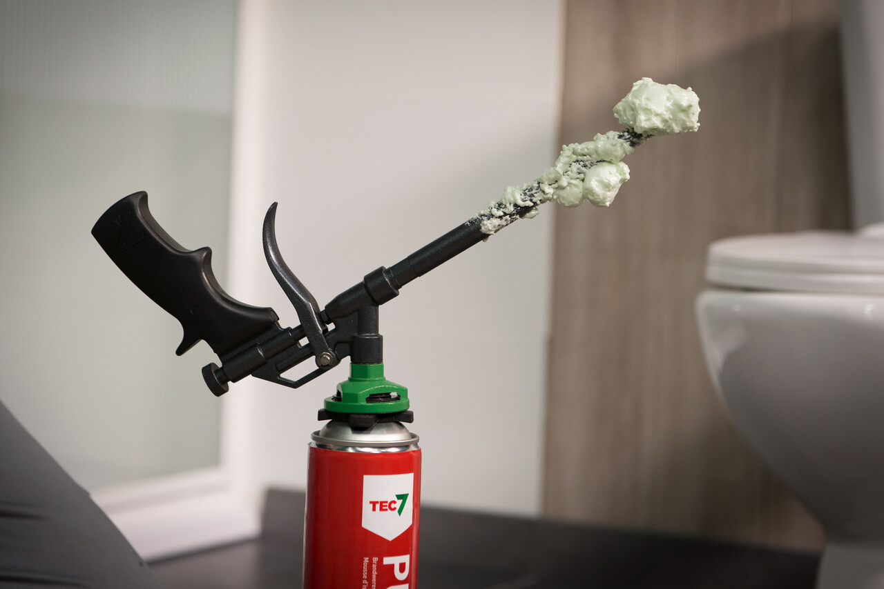 Tec7 Tec7 - PUR Gun - Schuimpistool Tec7 Tec7 - PUR Gun - Schuimpistool