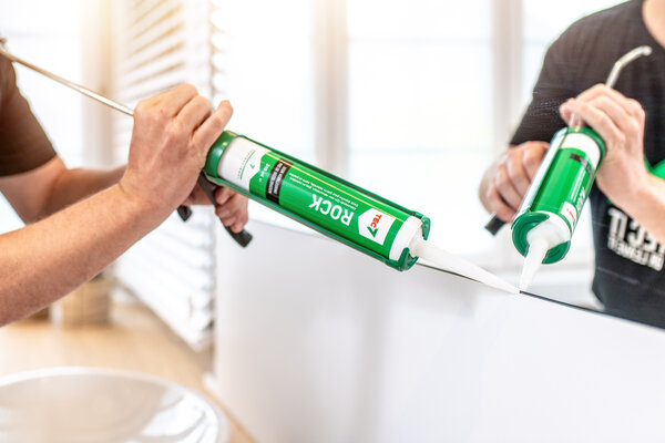 Tec7 Tec7 - Rock - Transparant - Koker 310ML Tec7 Tec7 - Rock - Transparant - Koker 310ML