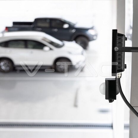 V-tac V-TAC - LED Bouwlamp - Bewegingssensor - 20W - 6400K - 1600lm - IP65 - Zwart V-tac V-TAC - LED Bouwlamp - Bewegingssensor - 20W - 6400K - 1600lm - IP65 - Zwart