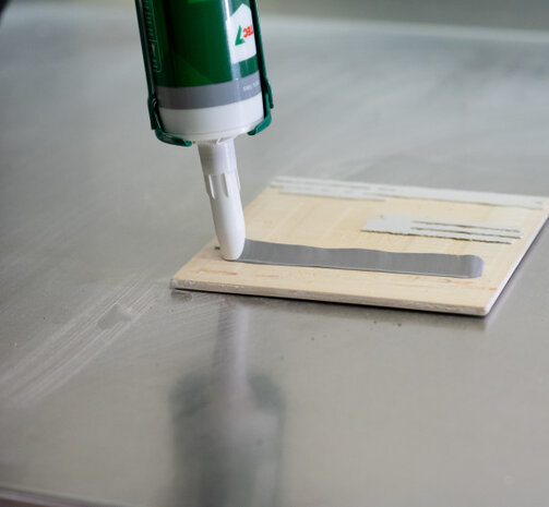 Tec7 Tec7 - X-Tack - Montagekit - Zwart - Koker 290ML Tec7 Tec7 - X-Tack - Montagekit - Zwart - Koker 290ML